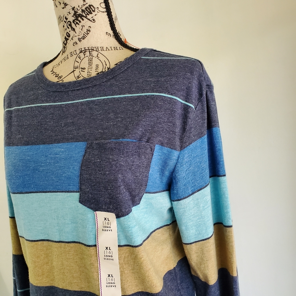 Cat & Jack Striped Pocket Long Sleeve Shirt - Picture 7 of 7